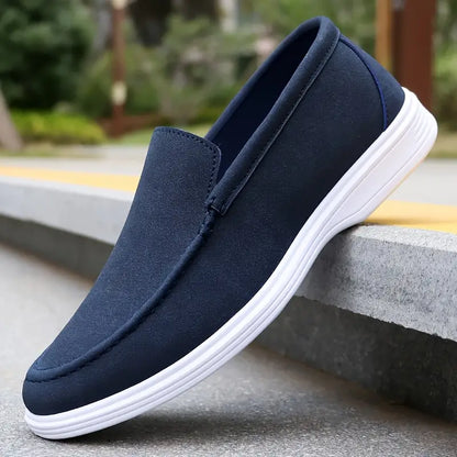 Elegantes mocasines para hombre