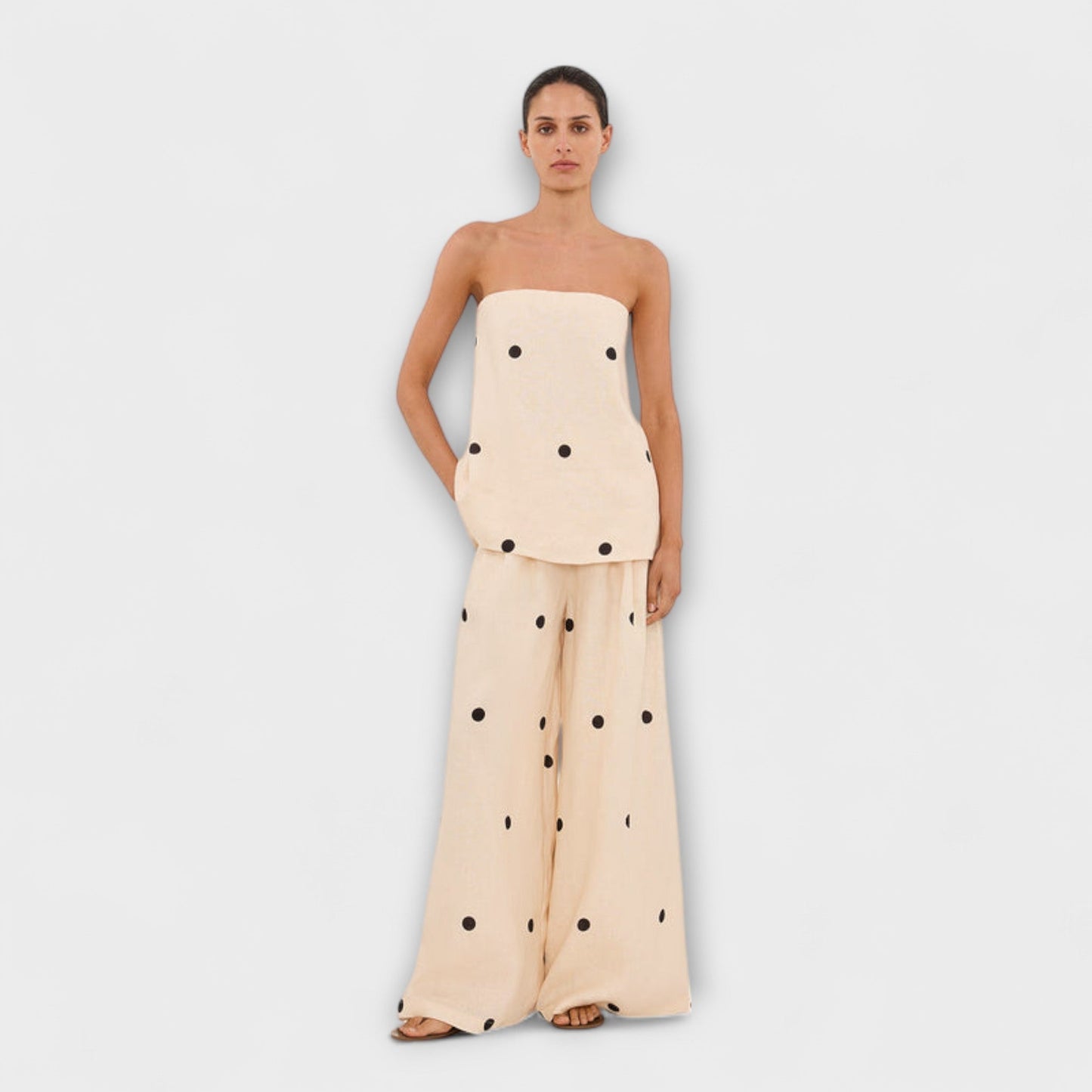 Georgia - Mono de Lunares