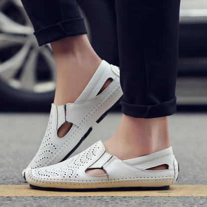 Sandalias de piel con tiras