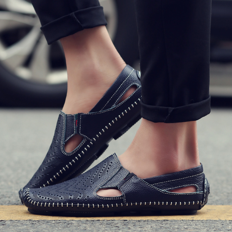 Sandalias de piel con tiras