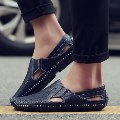 Sandalias de piel con tiras