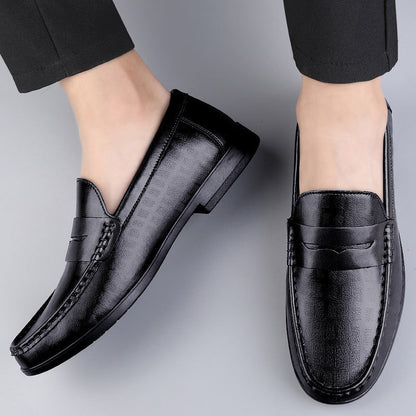 Elegantes mocasines de piel de primera calidad