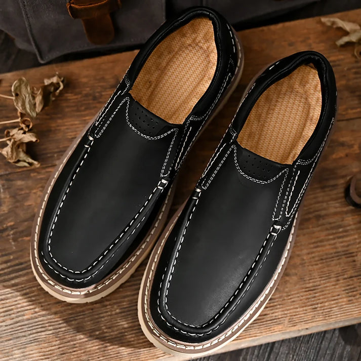 Elegantes zapatos de piel sin cordones