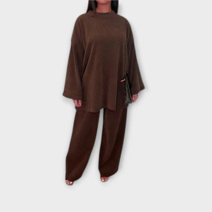 Ingrid - Conjunto en Talla Grande - Estilo Acanalado